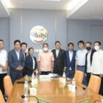 สส.พรรคก้าวไกลนนทุบรี ทั้ง 8 เขต เข้าพบเพื่อปรึกษาหารือข้อราชการ