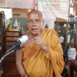 พระพยอมติง จากการแชร์สนั่นผ่านโชเชียลจาก ตู้กดพระอัตโนมัติในห้างดังแห่งหนึ่งซึ่งเป็นพุทธพานิชย์ทำให้พระเสื่อมเสียตกต่ำยิ่งกว่าวางขายปลาทู