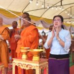 รองผู้ว่าราชการจังหวัดนนทบุรีเป็นประธานฝ่ายฆราวาสในพิธียกช่อฟ้าวิหารหลวงพ่อสามองค์ทรงดลบันดาล