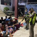 ตำรวจทางหลวง สกัดจับต่อเนื่อง แก๊งลักลอบขนแรงงานต่างด้าว