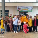 บรรดาเอฟ ซี นำพวงมาลัยให้กำลังใจล้นคอ อดีตนายกฯเบิ้ม ผู้สมัครชิงตำแหน่งนายกอบตแก่งเสี้ยนคนแรก ได้เบอร์ 1 ลงชิงชัย