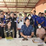 ผู้ว่าราชการจังหวัดนนทบุรีเยี่ยมให้กำลังใจครอบครัวแรงงานไทยที่ได้รับผลกระทบจากเหตุการณ์ความไม่สงบในประเทศอิสราเอล