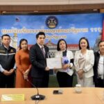 “กฤษอนงค์”ประธานฯ ส่งเสริมเครือข่าย-ออนไลน์”ร้อง”ธนกฤต”ผู้ช่วย รมว.ปอระจำสำนักนายกฯ โดนบริษัทฯ ขายตรงฟ้องปิดปาก หลังช่วยนักธุรกิจขายตรงถูกตัดรหัสฯ