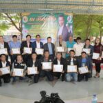 สมาคมสื่อมวลชนส่งเสริมพระพุทธศาสนาและสังคมและหนังสือพิมพ์การเมืองชุมชนจัดงานมอบใบเกียรติคุณให้แก่ผู้ที่มีผลงานเด่นและเพื่อยกย่อง เชิดชูเกียรติ