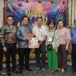 สุขสันต์วันเกิดและเลี้ยงส่งท้ายปีเก่าต้อนรับปีใหม่