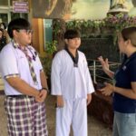 คลิป โซเชี่ยลแห่ชื่นชม เด็กนักเรียน 2 พี่น้องจิตอาสา ช่วยเหลือคนถูกรถชน