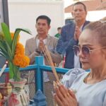 กฤษ์ดี ผอ.ฟ้าสร้างบุญใหญ่เปิดอีก 15 หีบโบราณพบพระสมเด็จเตรียมถวายวัดละ 1,000 องค์นำปัจจัยบูรณะซ่อมแซมวัดทั่วประเทศ