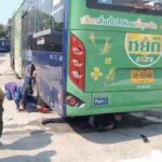รถเมล์สาย 82 ถอยหลังทับกระเป๋ารถเมล์ดับคาอู่