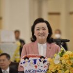 นางอโนชา ชีวิตโสภณ ประธานศาลฎีกา เป็นประธานในพิธีเปิดและกล่าวให้โอวาทแก่เยาวชนผู้เข้าร่วมโครงการเยาวชนไทย หัวใจเดียวกัน รุ่นที่ 8