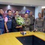 ตำรวจแจงประเด็นกล้องหน้ารถ กระเป๋าเดินทาง ขณะแม่น้องนุ่น นำดอกไม้ขอบคุณตร.ที่จับคนร้ายลงโทษได้อย่างรวดเร็ว