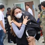 นายอำเภอไทรน้อย พร้อม หัวหน้าบ้านพักเด็กและเยาวชนจังหวัดนนทบุรี ลงพื้นที่ตรวจสอบข้อเท็จจริง กรณีมีผู้ร้องเรียนว่ามีสถานรับดูแลเด็กออทิสติกส์ในพื้นที่หมู่บ้านจัดสรรแห่งหนึ่งปล่อยให้เด็กอยู่ในสภาพแวดล้อมที่ไม่ถูกสุขอนามัย และมีการทำร้ายร่างกายเด็ก