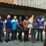 ศรีสะเกษ ! นายอำเภอบึงบูรพ์มอบถุงยังชีพตามโครงการ “ด้วยรักและห่วงใย…จากใจชาวบึงบูรพ์
