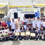 พิธีรับมอบรถพยาบาล พร้อมอุปกรณ์ตัดถ่าง เครื่อง AEB ส่องแสงสว่าง