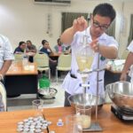 รพ.เบญจลักษ์ ร่วมกับ สภาอุตสาหกรรมท่องเที่ยวศรีสะเกษ จัดอบรม ทำบาล์มแก้หวัดจากพืชหอมแดง เพิ่มมูลค่าต่อยอดธุรกิจการท่องเที่ยว Soft Power