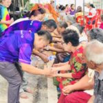ชุมชนเมืองย่อยที่ 10 (บ้านรัตนะ2) จัดกิจกรรม “ทำบุญกลางบ้าน รดน้ำดำหัวขอพรผู้ใหญ่” ประจำปี 2567