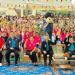ดร.ภารดี ผางสง่า ผู้อำนวยการโรงเรียนวัดอมรินทร์ทราราม และคณะครู โรงเรียนวัดอมรินทร์ทรารามให้การต้อนรับ