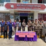 ตำรวจรวบสาวลาวหนุ่มไทยขนยาบ้าเข้าไทย 40,041 เม็ด