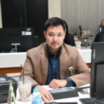 “ประชาธิปัตย์” ส่ง “ร่มธรรม ร่วมเสวนา ปัญหาปลาหมอคางดำ เวทีสภาที่สาม