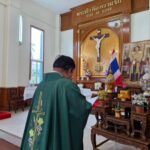 คริสตชนคาทอลิก จังหวัดกาญจนบุรี ร่วมใจถวายพระพรแด่พระบาทสมเด็จพระเจ้าอยู่หัวเนื่องในโอกาสวันเฉลิมพระชนม์พรรษา 28 กรกฎาคม 2567
