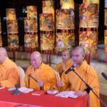 จังหวัดนนทบุรี- พิธีไหว้ขอพรเทพเจ้าแห่งโชคลาภ