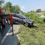 อุบัติเหตุ รถตกคลอง บริเวณคลองระบบหมู่ที่ 6 ตำบลดอนชะเอม