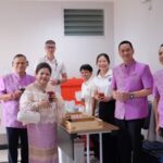 ผกก.ตม.นนท์ ทำบุญสำนักงานร่วมกับข้าราชการ