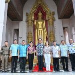 680416 ประเด็นรองนายกรัฐมนตรีร่วมพิธีแห่ผ้าห่มผ้าองค์พระปฐมเจดีย์