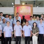 ทำบุญตักบาตรถวายเป็นพระราชกุศล เนื่องในวันคล้ายวันเฉลิมพระชนมพรรษา พระบาทสมเด็จพระเจ้าอยู่หัวฯ