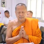 เจ้าคุณพระวชิรคณาทร เจ้าอาวาส วัดบางพลีใหญ่กลางนำคณะสงฆ์ประกอบพิธีสวดเจริญพระพุทธมนต์ทำบุญครบรอบ 5 ปี ศูนย์แพทย์ชุมชนวัดบางพลีใหญ่กลาง