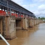 ยโสธร ผู้ว่าฯ นำทีมลงพื้นที่ สั่งเตรียมพร้อมหลังพบน้ำชีสูงขึ้นเร็วผิดปกติ
