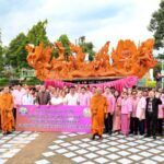 ขบวนเทียนพรรษา พร้อมเดินทางสู่จังหวัดสุราษฎร์ธานีแล้ว “เข้าพรรษาเที่ยวอุบล ออกพรรษาเที่ยวสุราษฎร์”