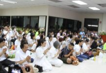 สมุทรปราการ เฮียเอี๋ยว พร้อมมหามิตรนับพัน ร่วมทำบุญใส่บาตรหลวงพ่อสายทอง