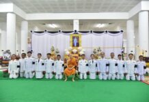 จังหวัดนนทบุรีประกอบพระพิธีธรรมสวดพระอภิธรรม อุทิศถวายพระราชกุศล แด่สมเด็จพระนางเจ้าสิริกิติ์ พระบรมราชินีนาถ พระบรมราชชนนีพันปีหลวง