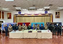 ไม่รอดสายตาเจ้าหน้าที่ !!