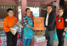 ชุมชนถ้ำผาจมและอำเภอแม่สาย จังหวัดเชียงรายระดมสิ่งของบริจาค เพื่อนำไปช่วยเหลือผู้ประสบภัยน้ำท่วม ในอำเภอหาดใหญ่ จังหวัดสงขลาและหลายจังหวัดในพื้นที่ภาคใต้