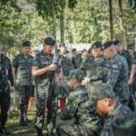 ผบ.ทบ. ลงพื้นที่ตรวจเยี่ยมหน่วยฝึกทหารใหม่ มทบ.22 ย้ำผู้บังคับบัญชาดูแลทหารใหม่ทุกมิติ ทั้งร่างกาย จิตใจ ครอบครัว พร้อมเร่งเสริมทักษะอาชีพ กำชับฝึกเข้มทหารใหม่ ปลอดภัย ไม่ละเมิดสิทธิ
