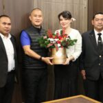 ปรึกษาชมรมแบดมินตันสื่อมวลชนเข้าพบผู้ช่วย ผบ.ตร. แสดงความยินดีเลื่อนตำแหน่ง–สวัสดีปีใหม่