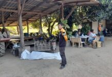 สลด! เมียโมโหสะสม ชัก .38 ยิงผัวดับหน้าบ้านกลางเช้า อ้างผู้ตายทำท่าจะทำร้าย – ยืนรอมอบตัวทันที