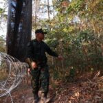 แม่ทัพเติ่ง” ตรวจแนว เชคความพร้อม กำลังพล ยุทโธปกรณ์ ฐานที่มั่น ตรึงกำลังตลอดแนว