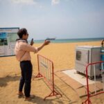 ว่าที่ สส.ลงพื้นที่ จี้หน่วยงานเกี่ยวข้องเร่งตรวจสอบน้ำเสีย ไหลลงหาดนาจอมเทียน กลิ่นเหม็น