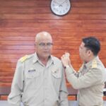 สมศักดิ์ รอดเทศ ส.อบต. ปากแรต หนุ่มใหญ่ไฟแรง หลัง กกต.รับรองผล จับมือลูกเขยลูกสาว ลงพื้นที่พัฒนาทันที ”