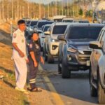 กาญจนบุรี เกิดเหตุรถพ่วงบรรทุกอ้อยพ่วงกลางขาด ขวางถนนสายท่องเที่ยวมุ่งหน้าไทรโยค–