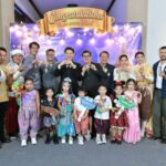 สาธิตศิลปากร (ปฐมวัย) จัดงาน “ร้อยดารา ผกาพราย ที่ปลายฟ้า” ประจำปีการศึกษา 2568