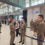 สมุทรปราการ ตม. เปิด10มาตรการเข้มคัดกรองต่างชาติเหตุบึ้มตะวันออกกลางสกัดคอลเซนเตอร์บรรเทาคลื่นท่องเที่ยวทะลักสนามบิน