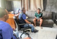 ชุดสืบสวนวิชิต รวบหนุ่มนราฯ เพิ่งพ้นคุกไม่เข็ด ตระเวนฉก จยย. ทั่วภูเก็ต พบอาศัยทีเผลอเจ้าของเสียบกุญแจค้างไว้