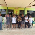 กองทัพบกเดินหน้าคุมเข้มชายแดน ล่าสุดสกัดจับชาวเวียดนาม 12 ราย ลักลอบเข้าชายแดนช่องสะงำ จ.ศรีสะเกษ เผยเบื้องหลังถูกหลอกทำงานแก๊งคอลเซ็นเตอร์ในกัมพูชา