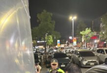 ตำรวจ สืบสวน สน.หลักสอง โชว์ผลงาน จับ ‘วัยรุ่นสร้างตัว” ขาย “อาวุธปืน” ทางโซเชียลมีเดีย