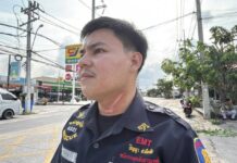 กู้ภัยพัทยา หวิดคอขาดขี่ จยย.ถูกสายอินเทอร์เน็ตห้อยกลางถนนเกี่ยวคอรถล้มเจ็บสาหัส