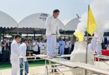 ราชบุรี – ชาวบ้านแห่!! ร่วมพิธีเททองหล่อหัวใจ “สมเด็จทวดโต พรหมรังสี” องค์ใหญ่ที่สุดในประเทศไทย