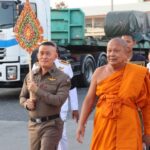 สมุทรปราการ เจ้าอาวาส วัดบางพลีใหญ่กลาง ตั้งปณิธานเดินเท้าจากถนนเทพรัตน (ถ.บางนา-ตราด) เข้าสู่อุโบสถวัดบางพลีใหญ่กลาง ฉลองแห่สัญญาบัตร พัดยศ
